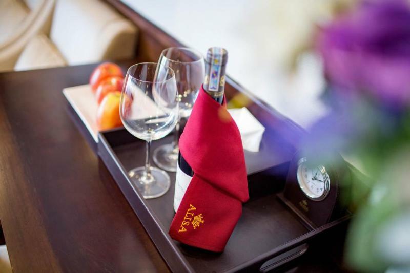 Hotel Alisa Cruise Halong Ha Long Exterior foto