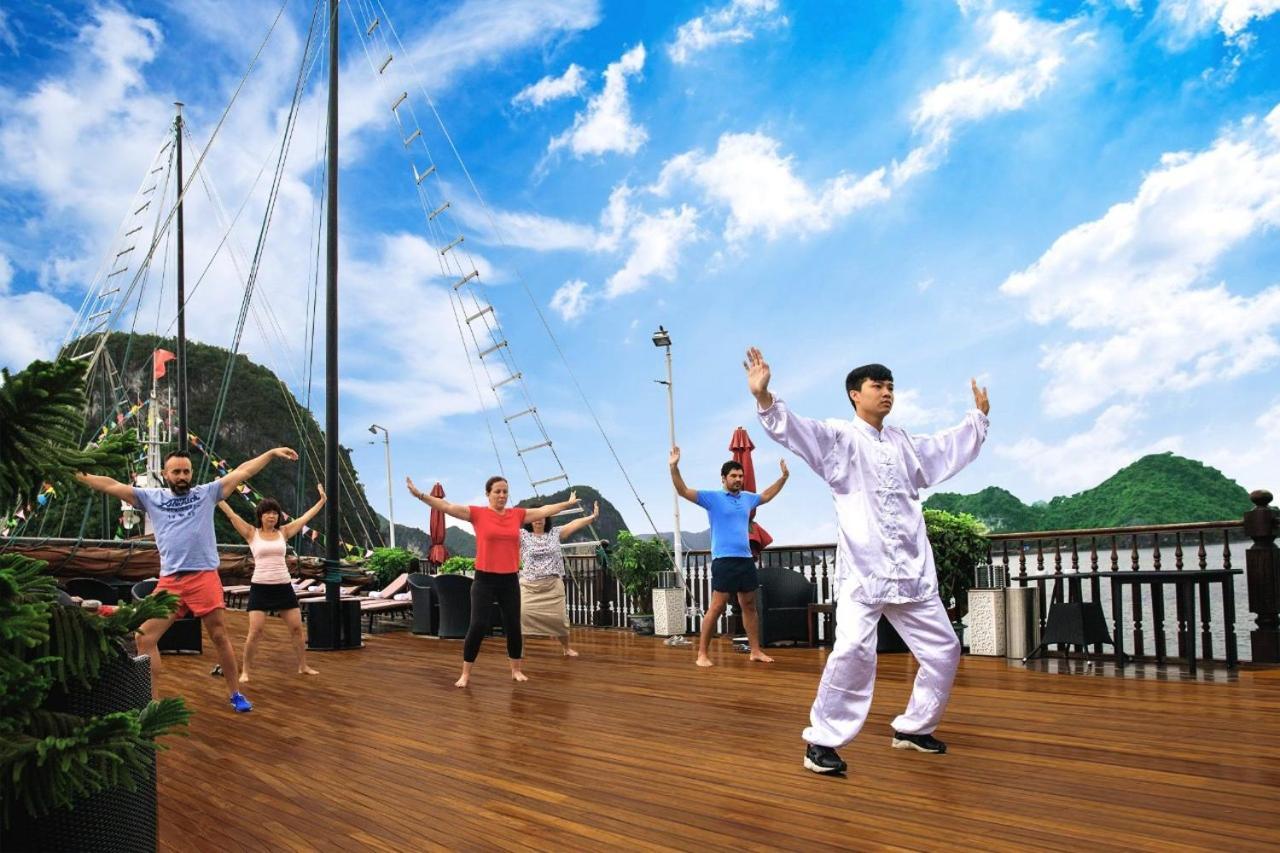 Hotel Alisa Cruise Halong Ha Long Exterior foto
